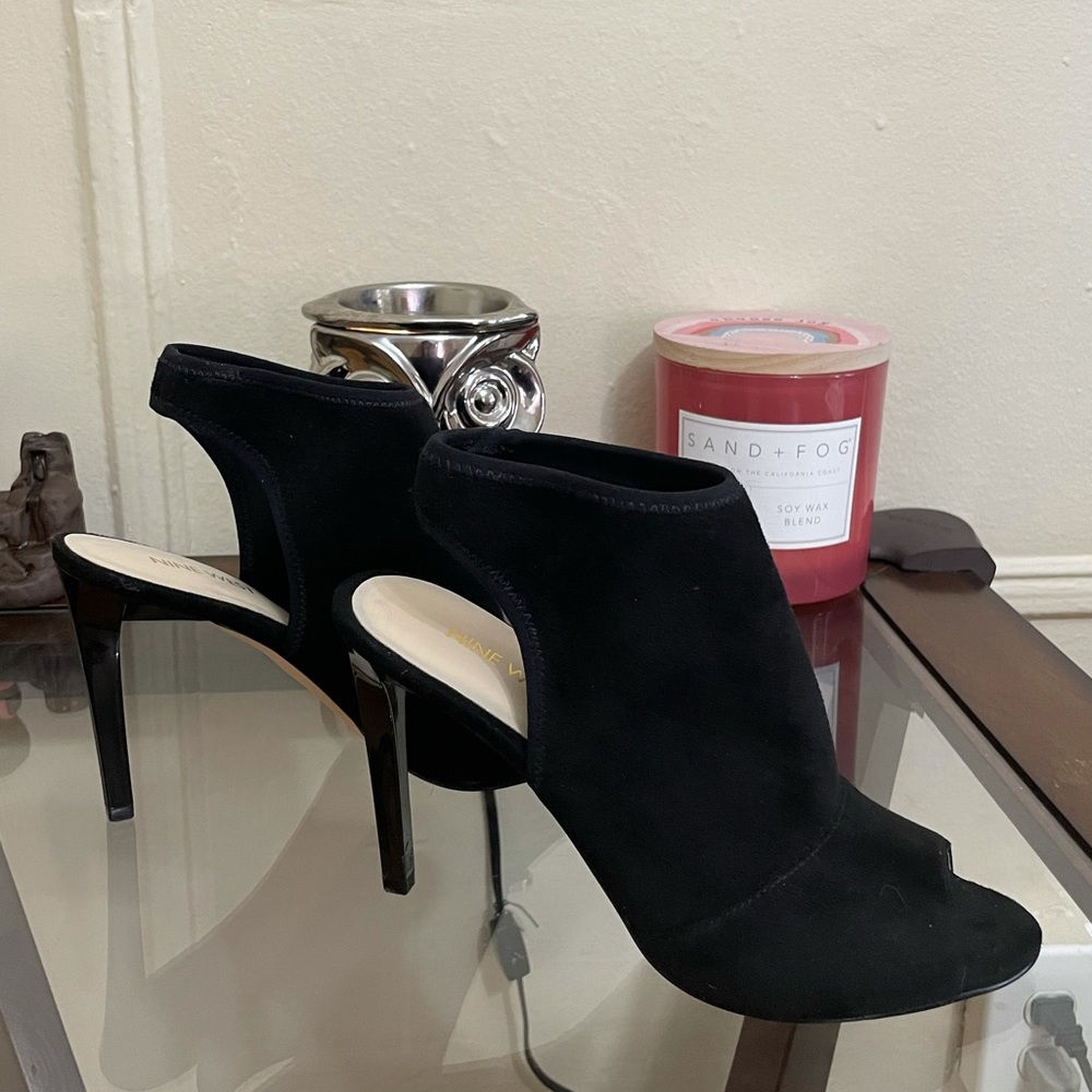 Sexy Nine West peep toe sling backs